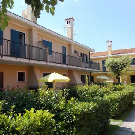 Renovated By The Sea With Private Garden Villa *