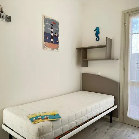 Renovated By The Sea With Private Garden Villa Bibione